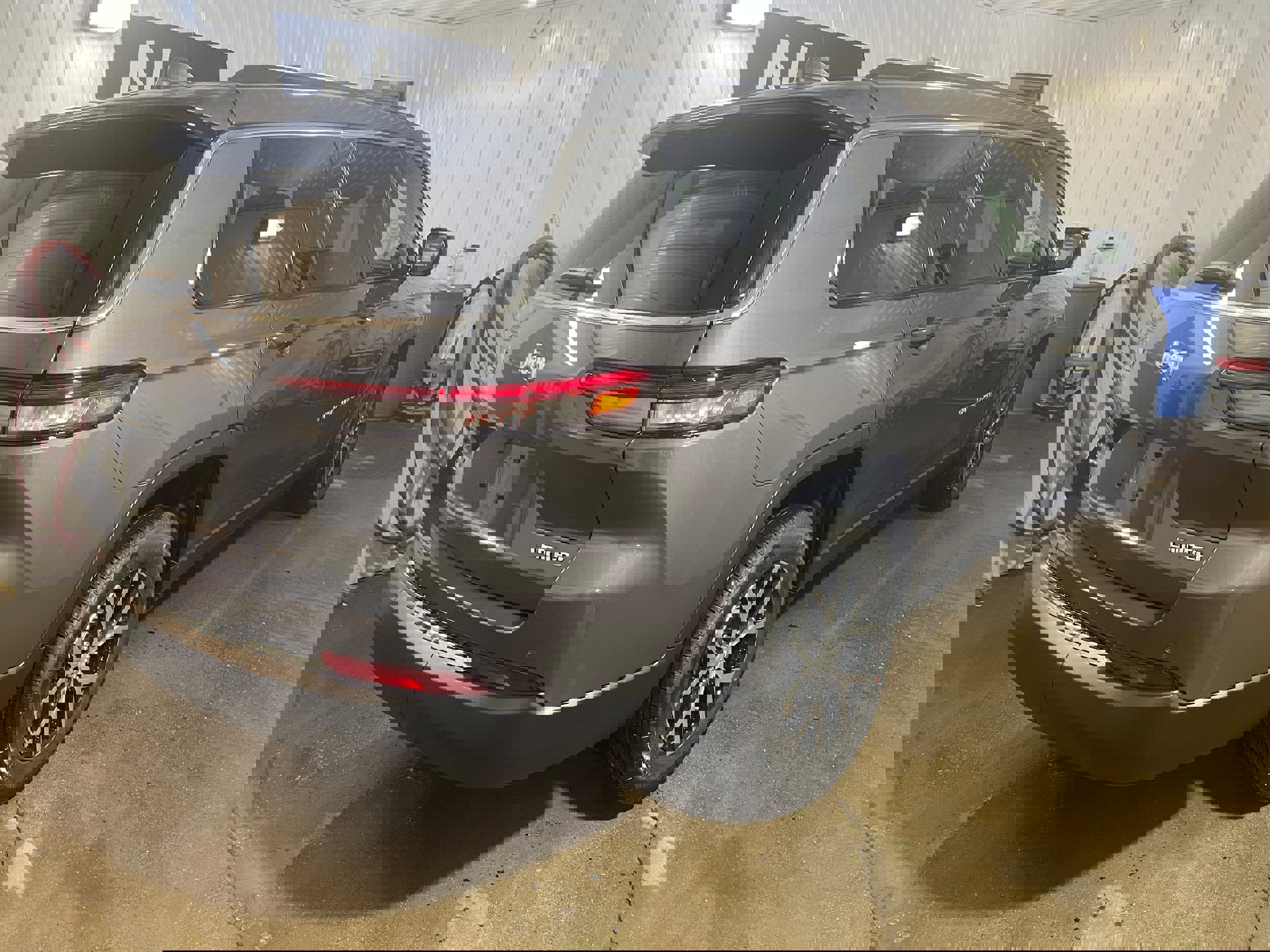 New 2025 Jeep Grand Cherokee L Limited image 6