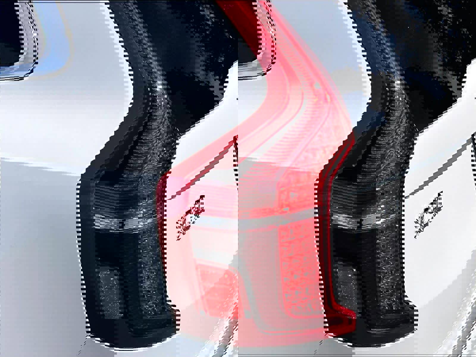 Used 2023 Volvo XC90 T8 Plus w/ Protection Package Premier image 32