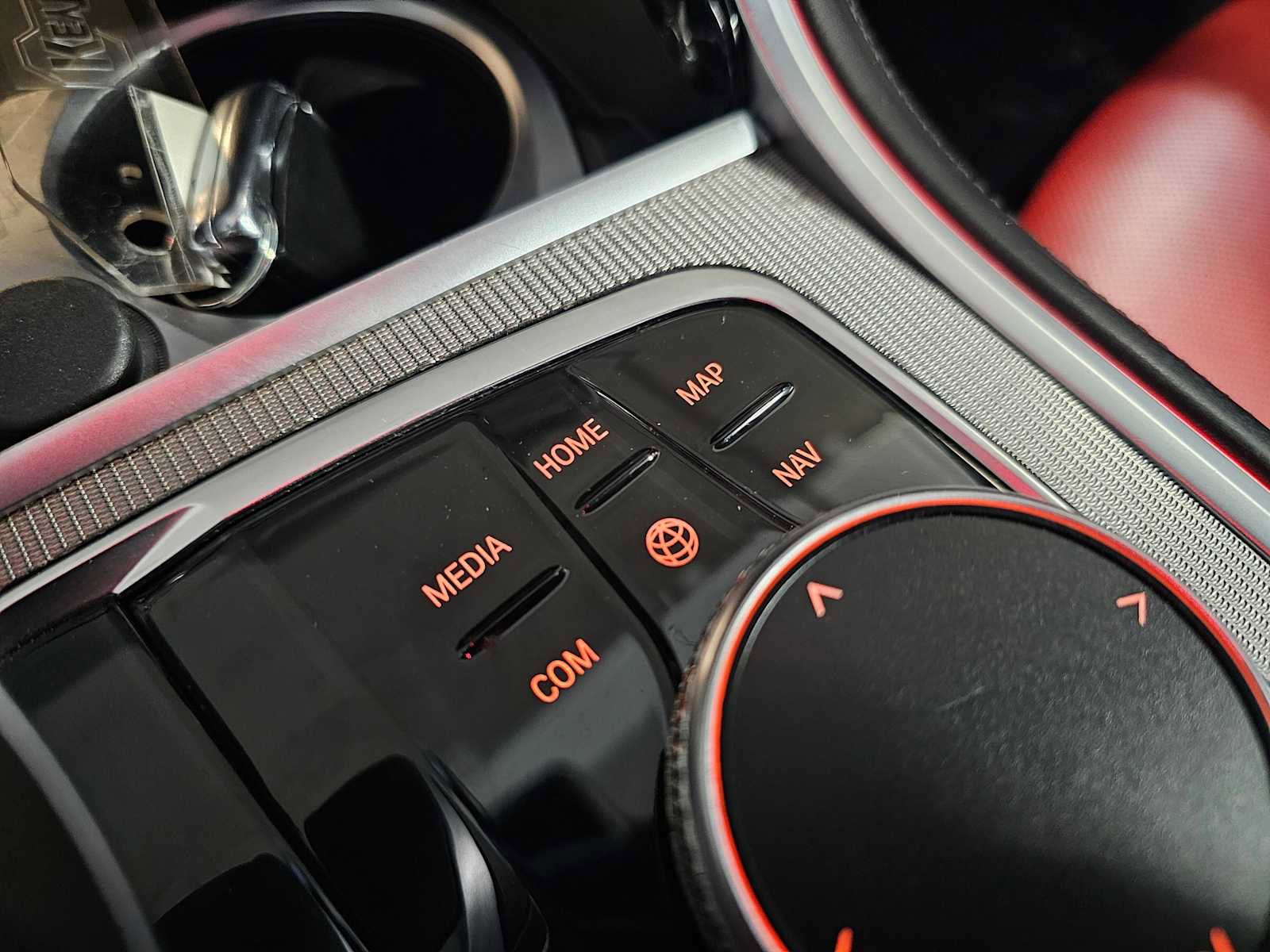 Used 2019 BMW M850i xDrive M850i xDrive w/ M Carbon Exterior Package image 27