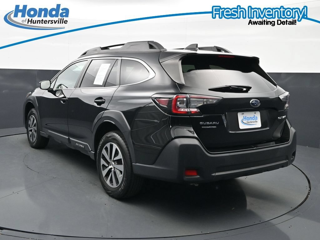 Used 2024 Subaru Outback Premium AWD/4WD image 7