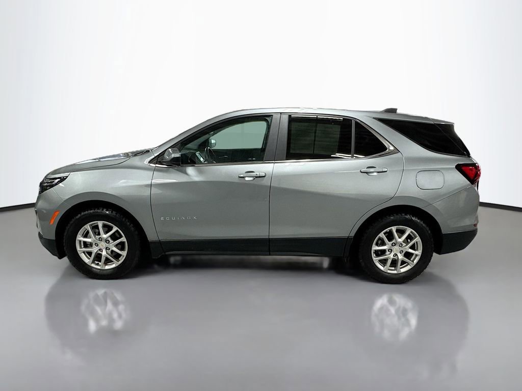 Used 2023 Chevrolet Equinox LT w/ Driver Convenience Package image 10