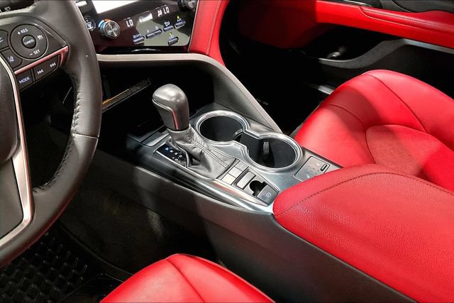 Used 2020 Toyota Camry XSE FWD image 23