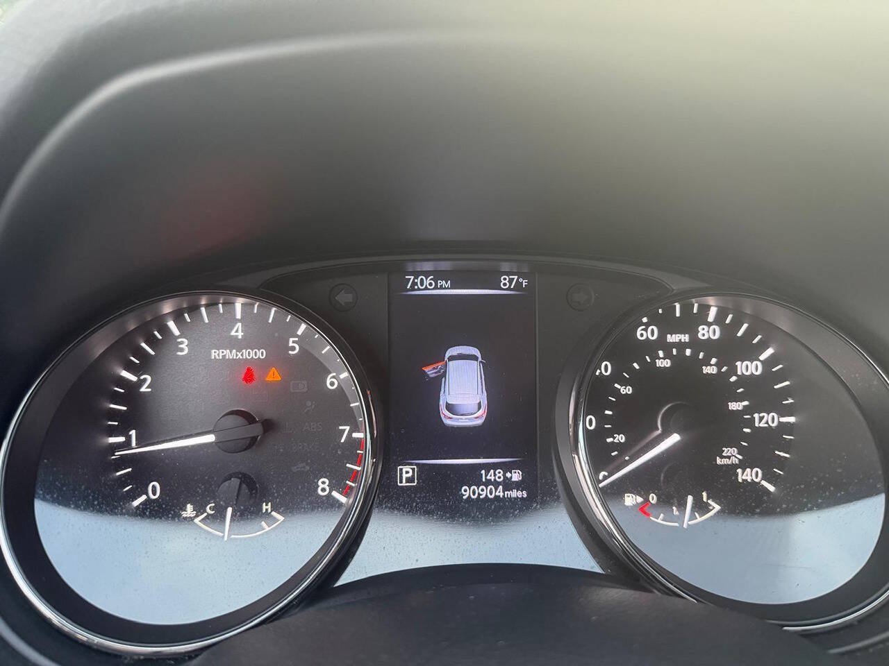 Used 2017 Nissan Rogue Sport SV w/ SV Premium Package FWD image 24