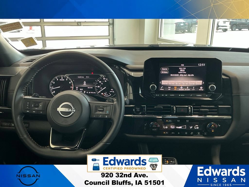 Used 2025 Nissan Pathfinder Rock Creek AWD/4WD image 22