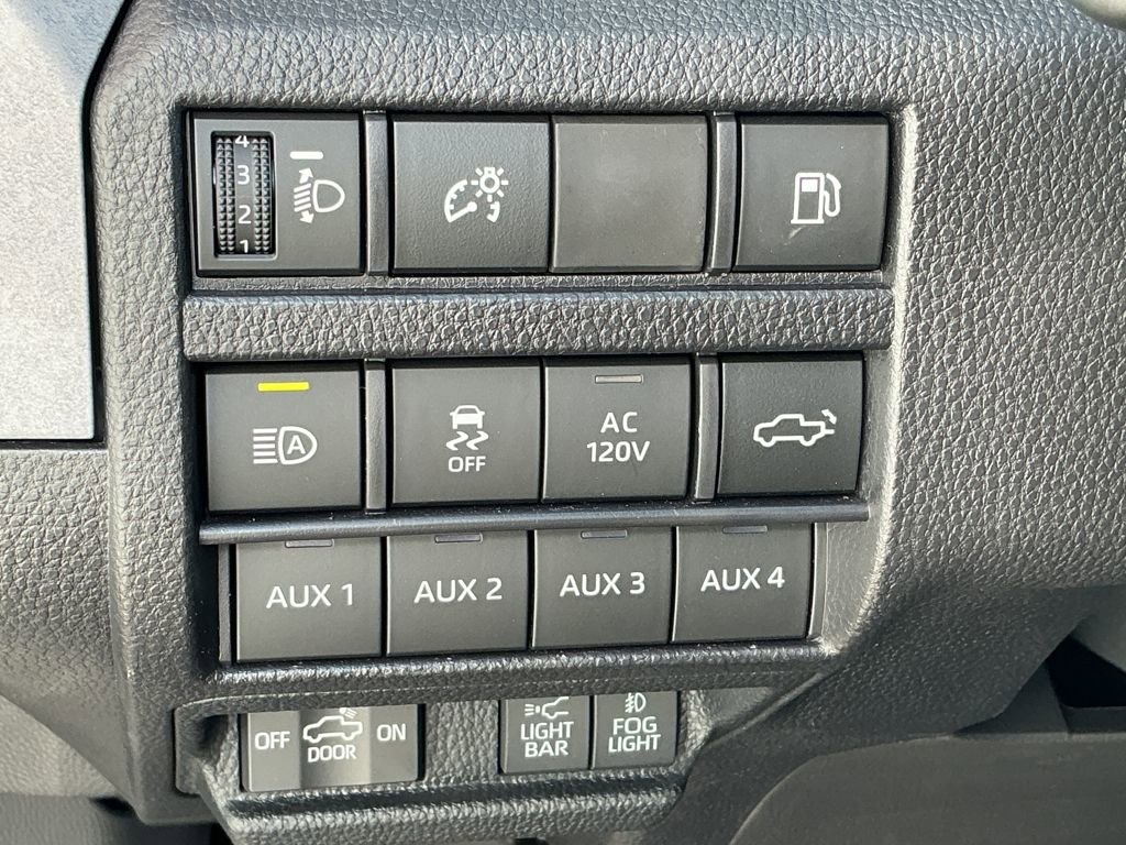 New 2025 Toyota Tacoma Trailhunter image 26