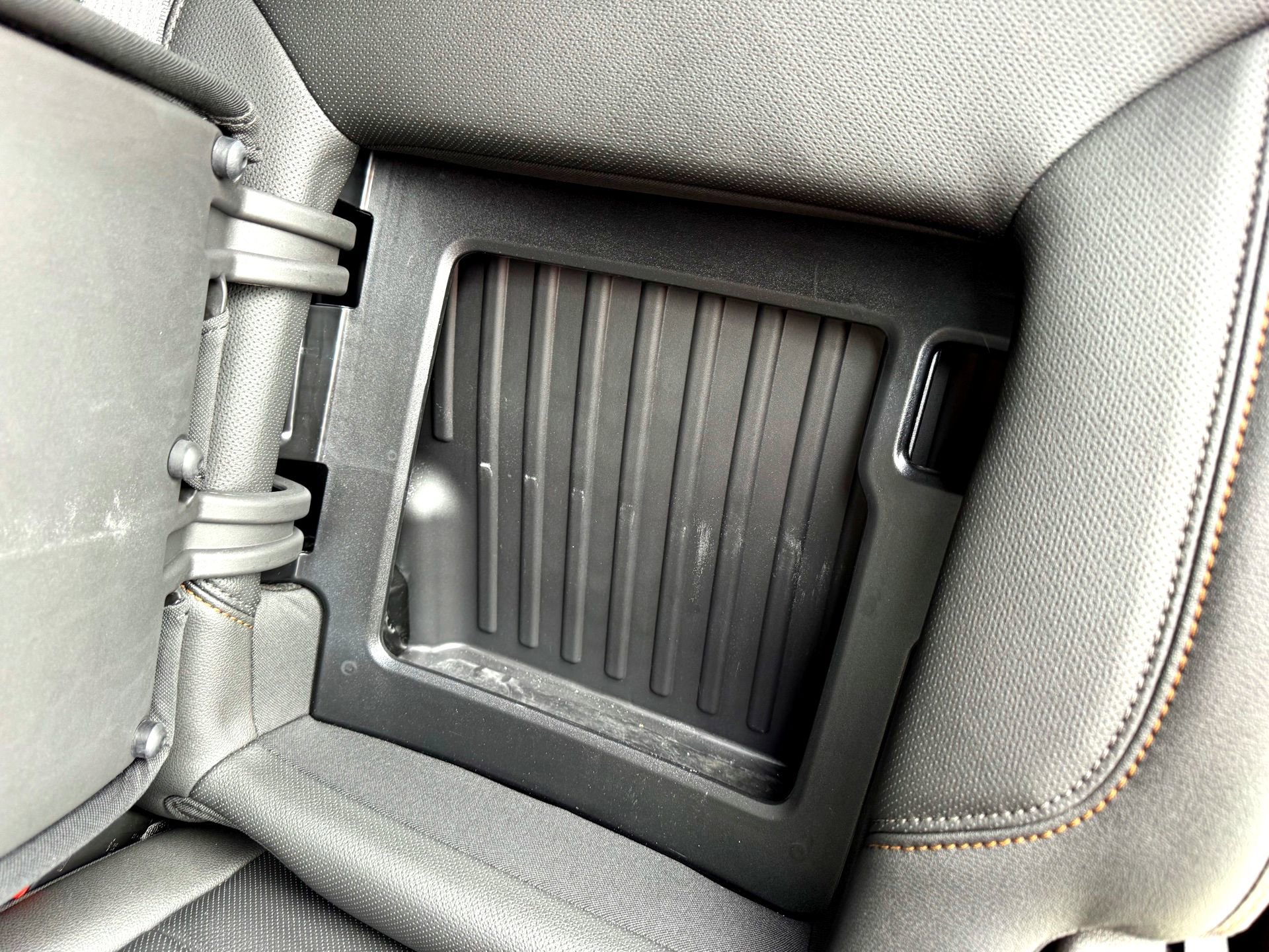 Used 2025 GMC Sierra 1500 AT4 image 17