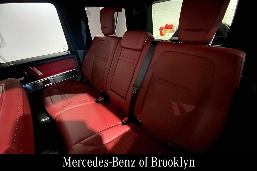 Used 2025 Mercedes-Benz G 550 image 23