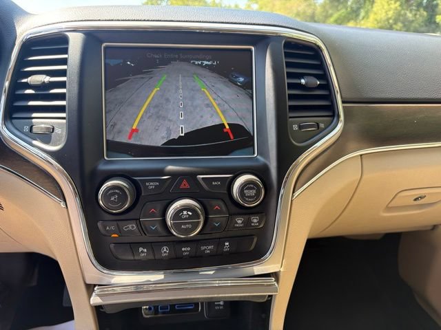 Used 2017 Jeep Grand Cherokee Limited w/ Luxury Group II RWD image 15