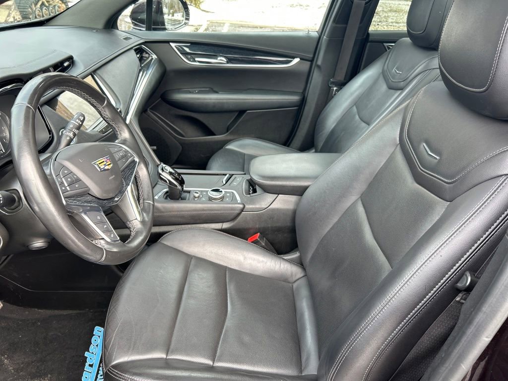 Used 2020 Cadillac XT5 Premium Luxury image 12