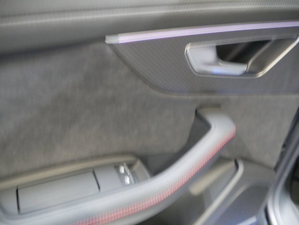 New 2026 Audi SQ8 Prestige AWD/4WD image 21