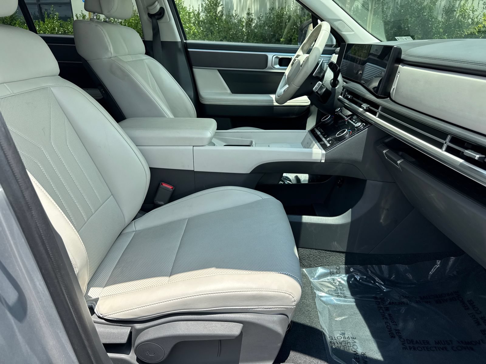 Certified 2024 Hyundai Santa Fe SEL FWD image 13