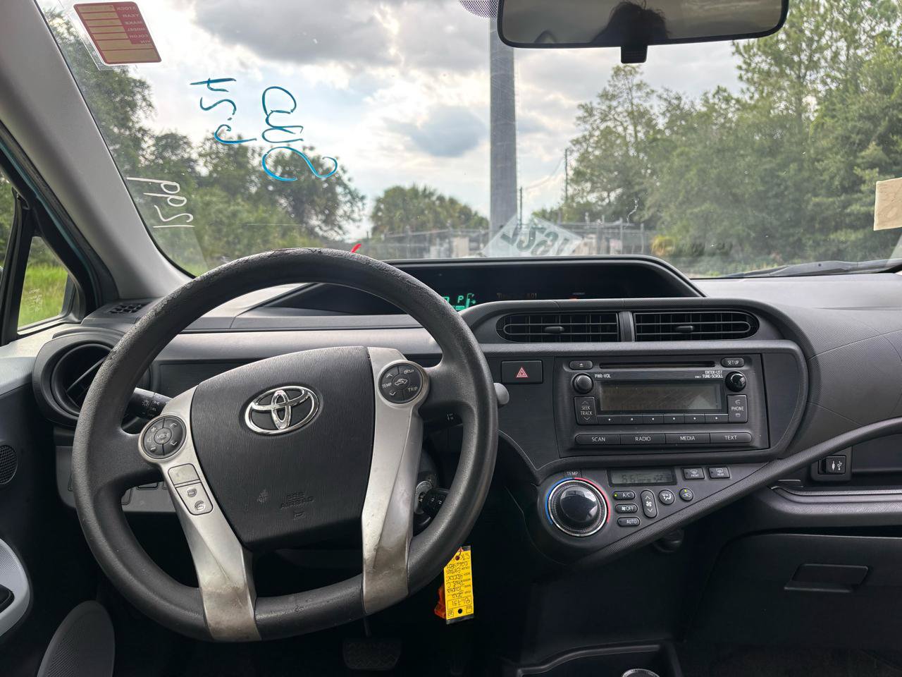 Used 2012 Toyota Prius C One FWD image 11