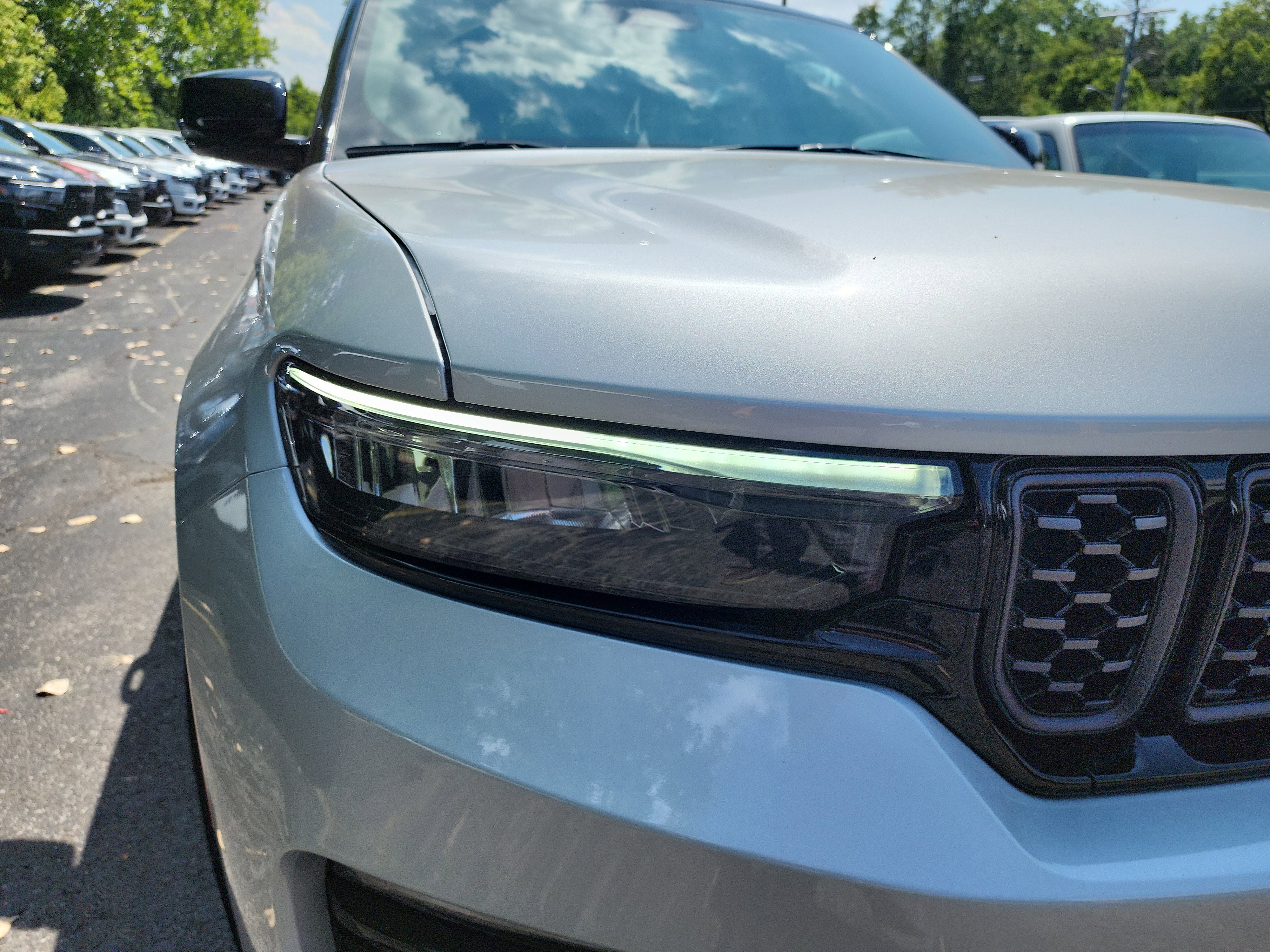 New 2025 Jeep Grand Cherokee Summit image 28