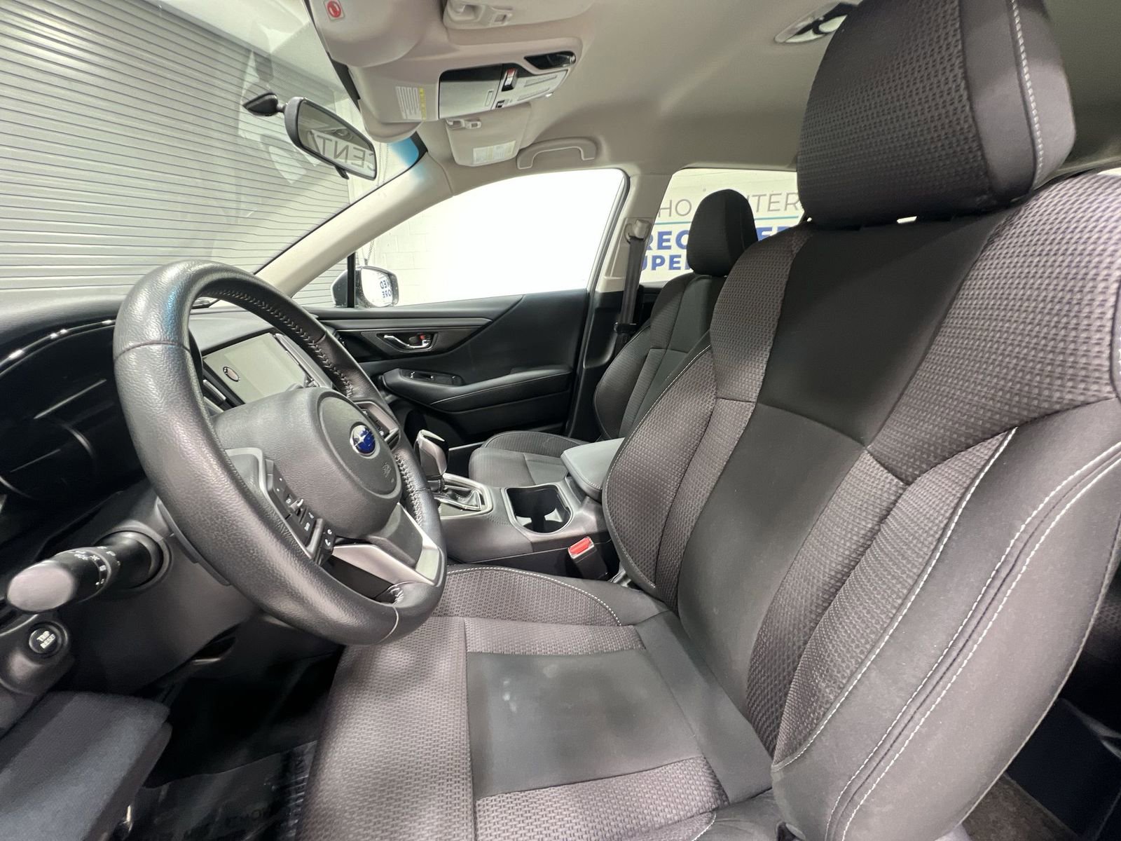 Used 2022 Subaru Outback Premium image 11