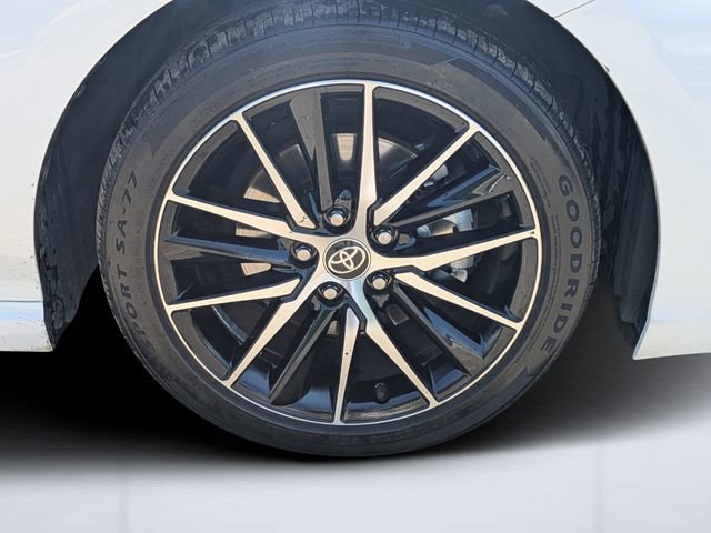 Used 2024 Toyota Camry SE FWD image 11