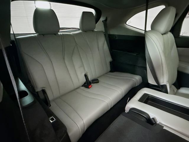 Used 2024 Acura MDX SH-AWD w/ Technology Package image 29