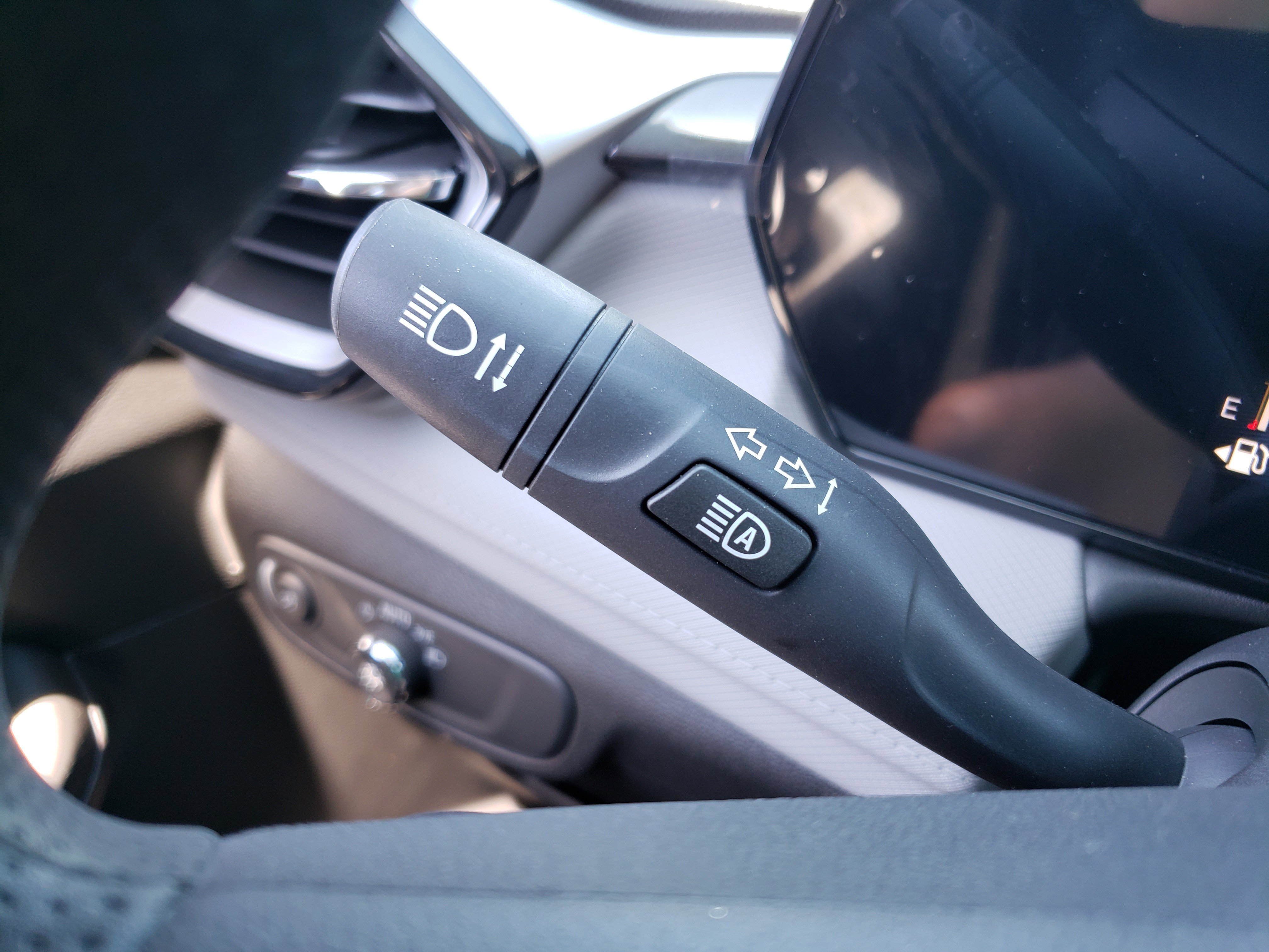 New 2026 Chevrolet TrailBlazer LS FWD image 18