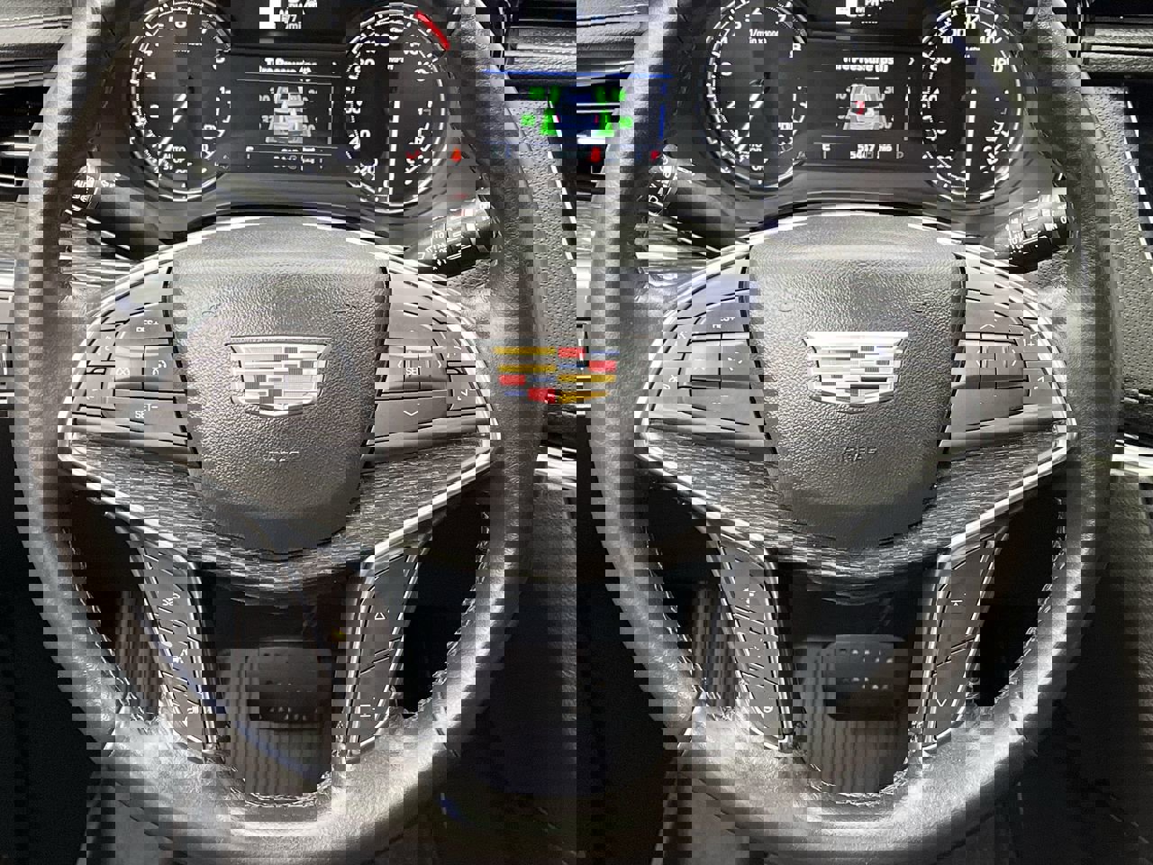 Used 2021 Cadillac XT5 Premium Luxury w/ LPO, Floor Liner Package image 18