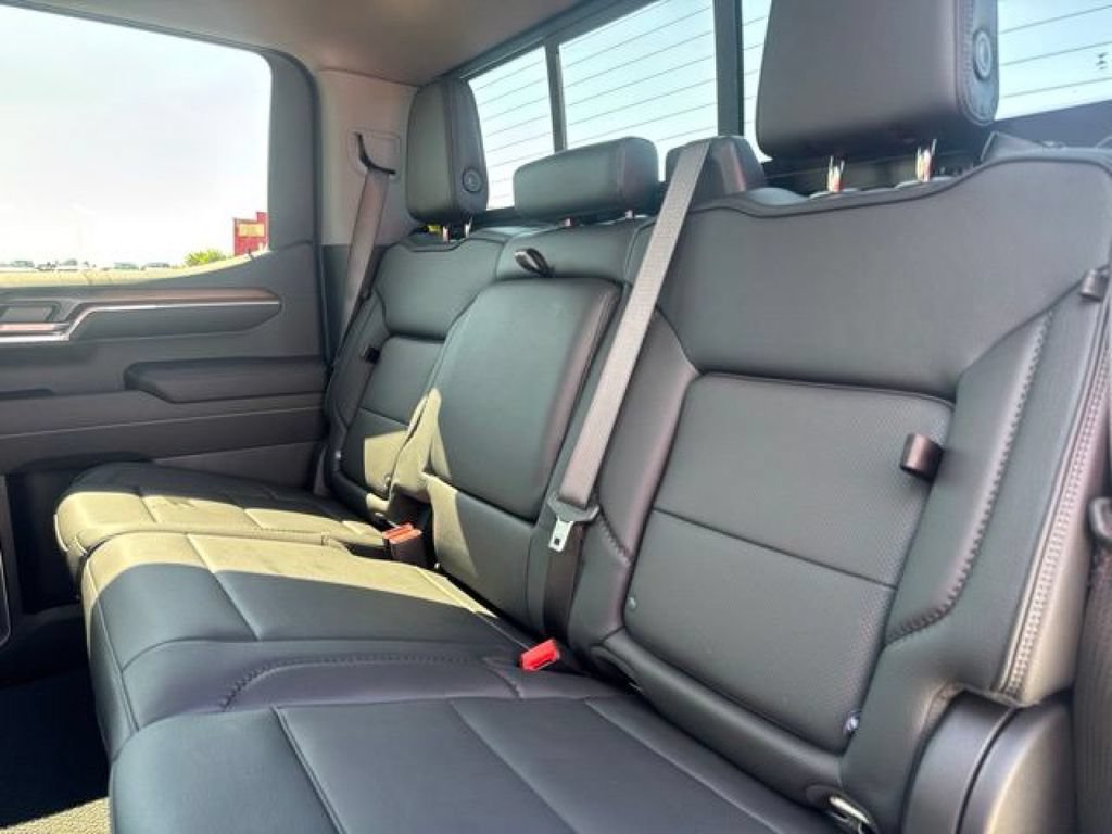 New 2026 GMC Sierra 1500 Denali w/ Denali Reserve Package AWD/4WD image 14