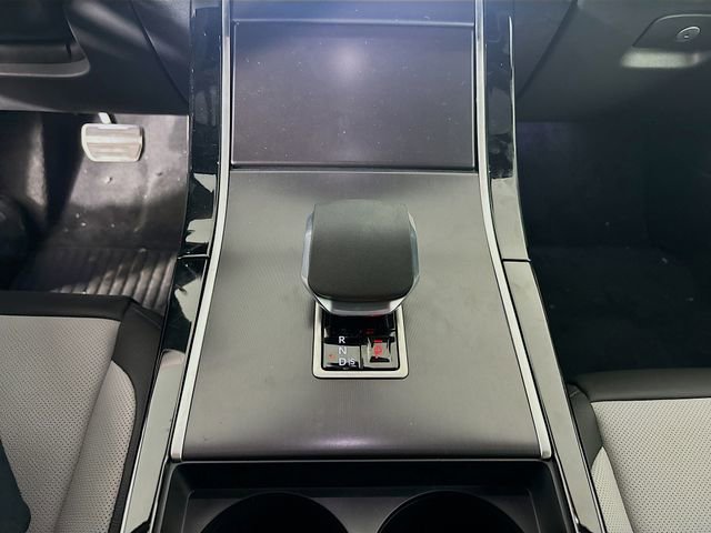 New 2026 Land Rover Range Rover Velar Dynamic SE AWD/4WD image 18