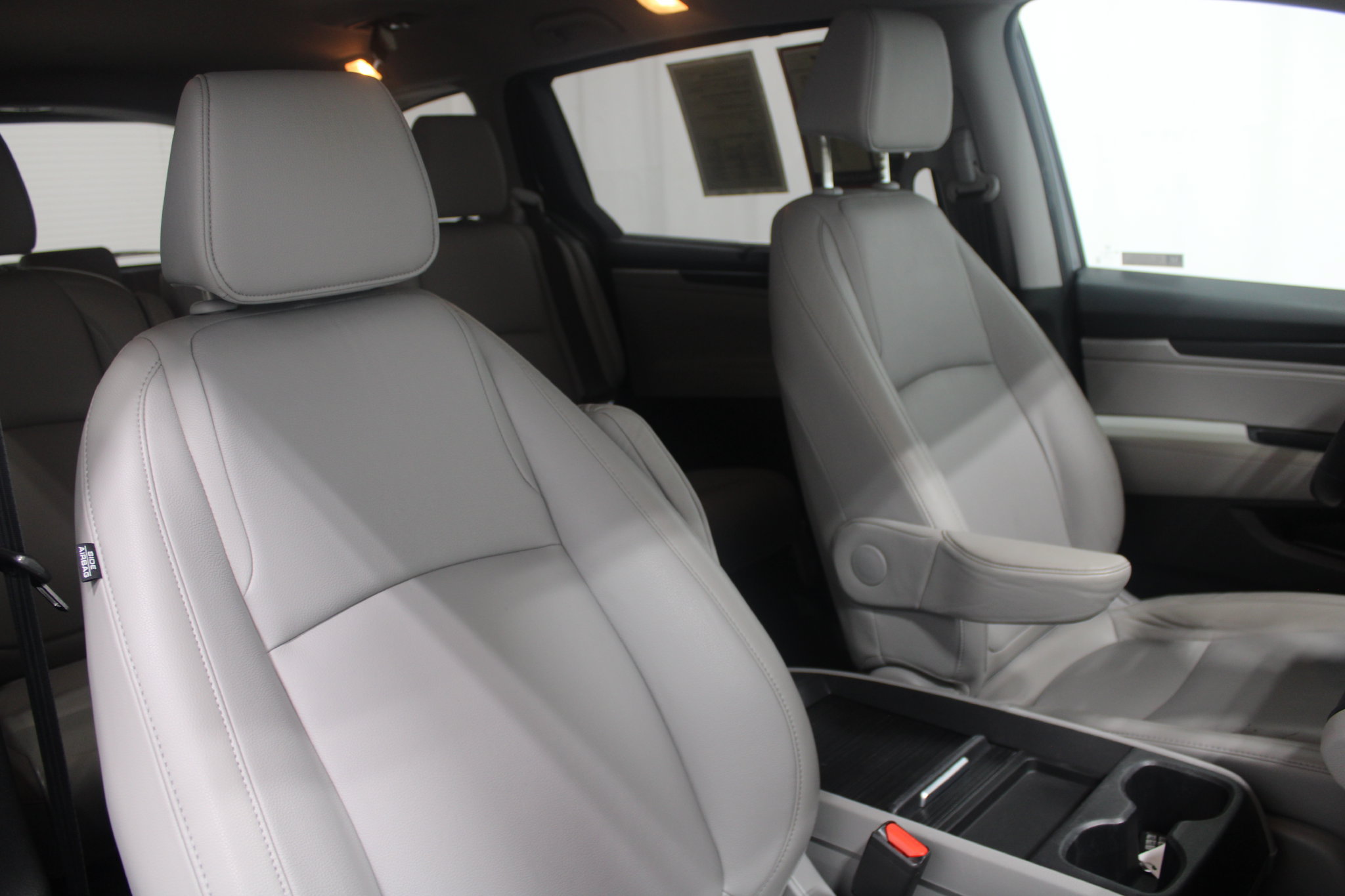 Used 2019 Honda Odyssey EX-L image 25