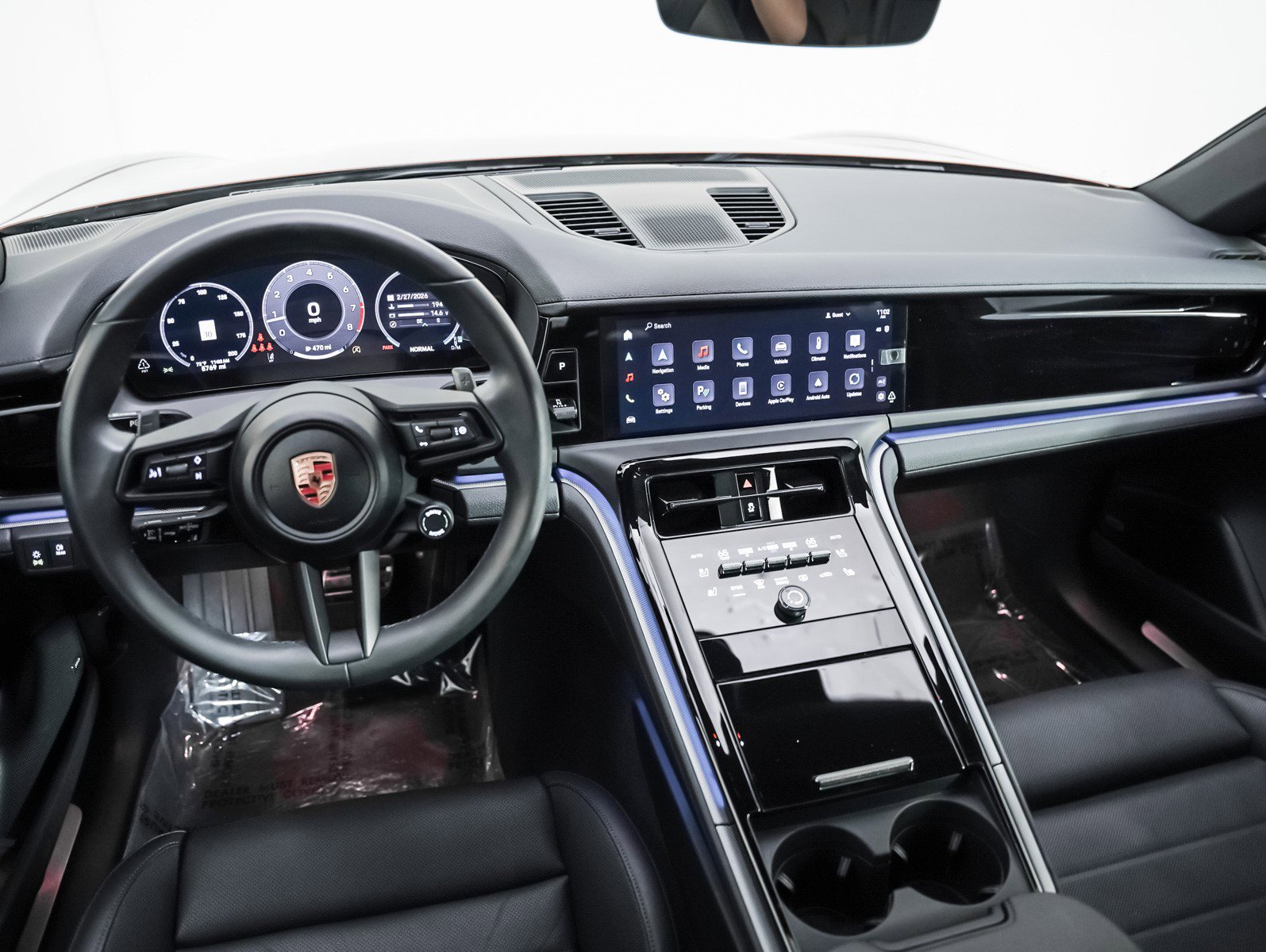 Certified 2025 Porsche Panamera image 19