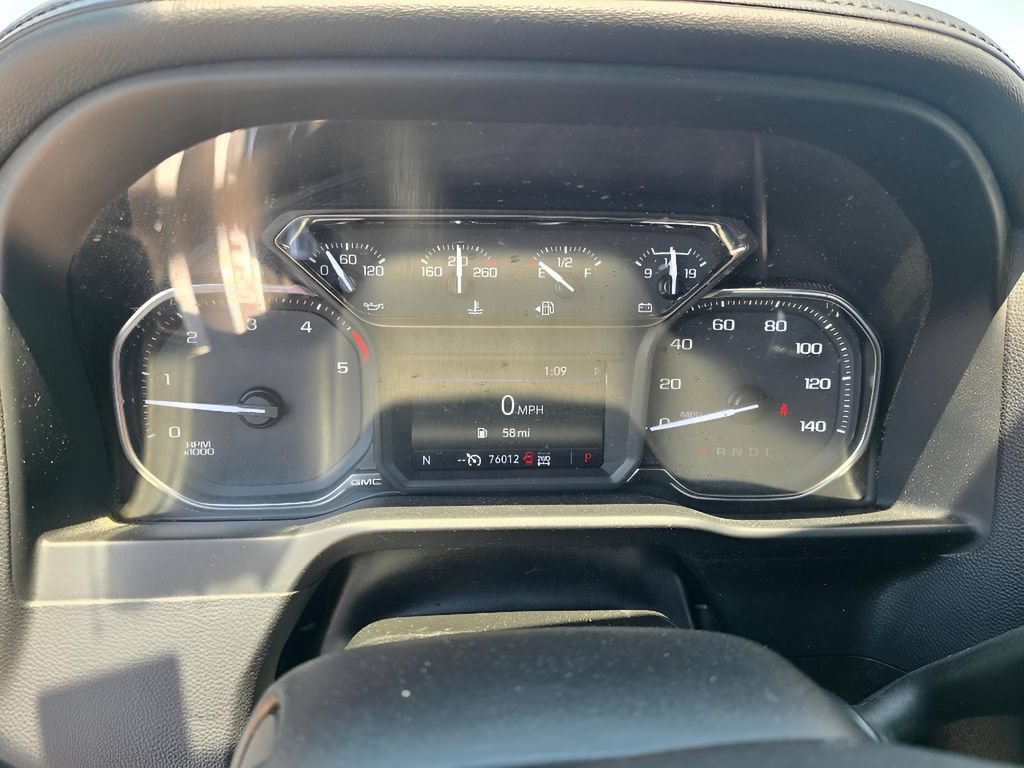 Used 2021 GMC Sierra 2500 AT4 AWD/4WD image 17