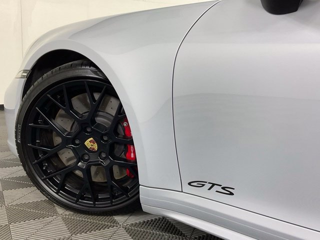 Used 2024 Porsche 911 Carrera GTS RWD image 34