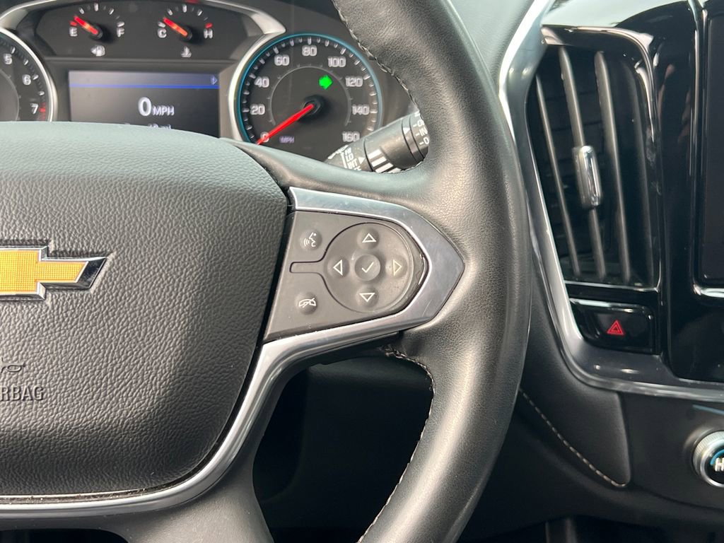 Used 2023 Chevrolet Traverse LT image 27
