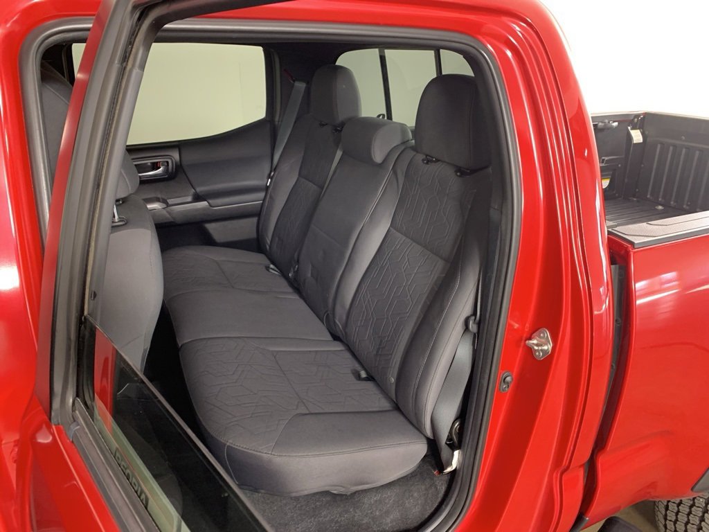 Used 2019 Toyota Tacoma TRD Sport image 30