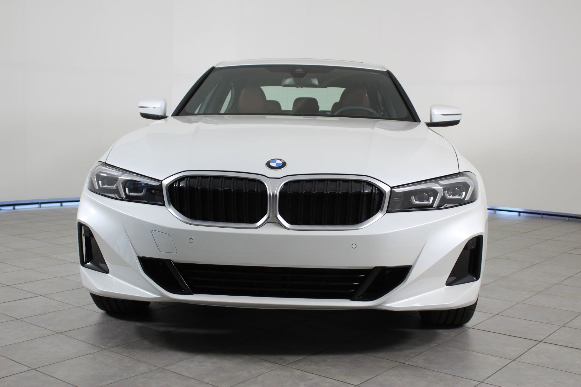 Certified 2025 BMW 330i xDrive Sedan image 6