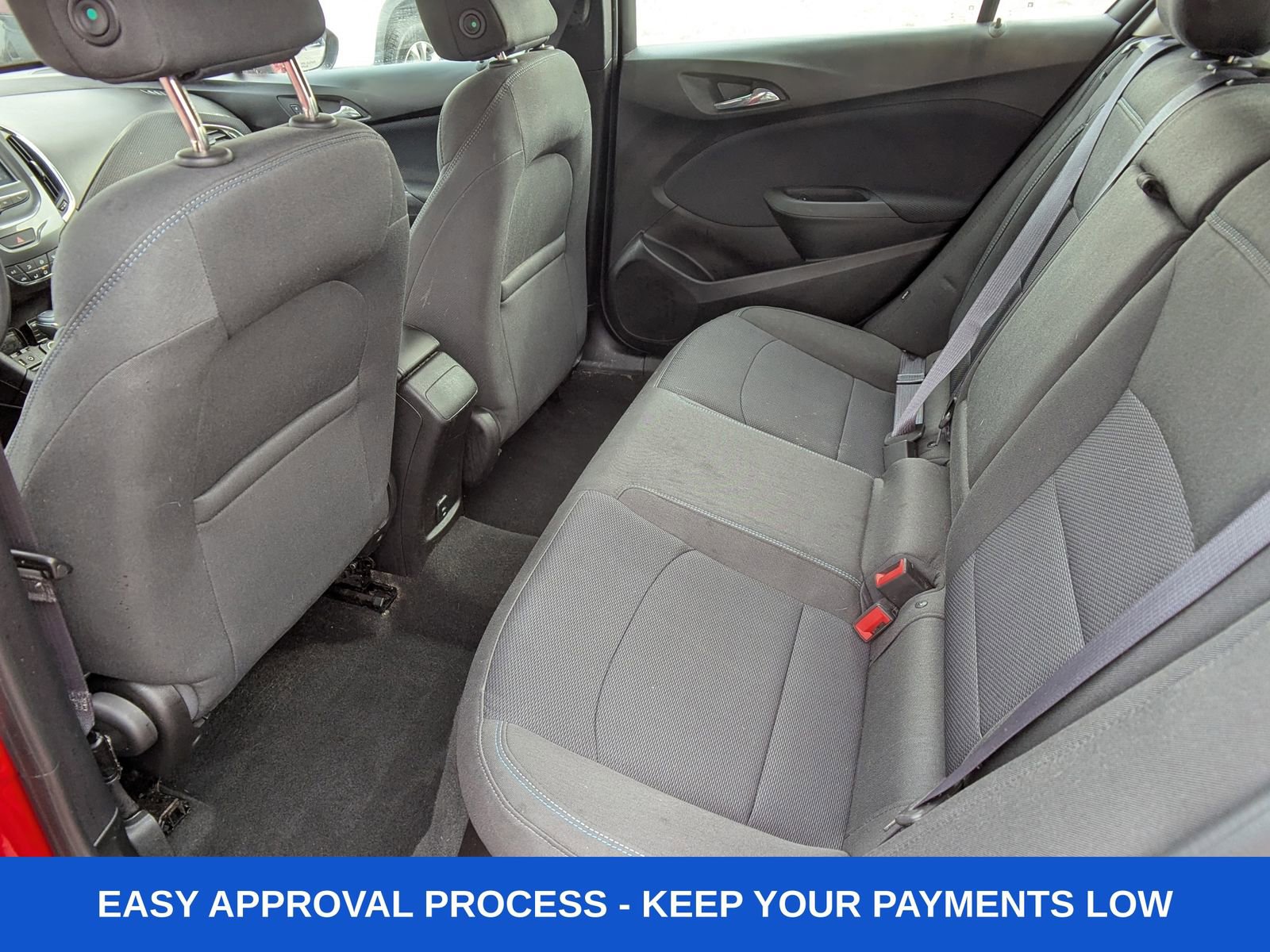 Used 2017 Chevrolet Cruze LT image 16