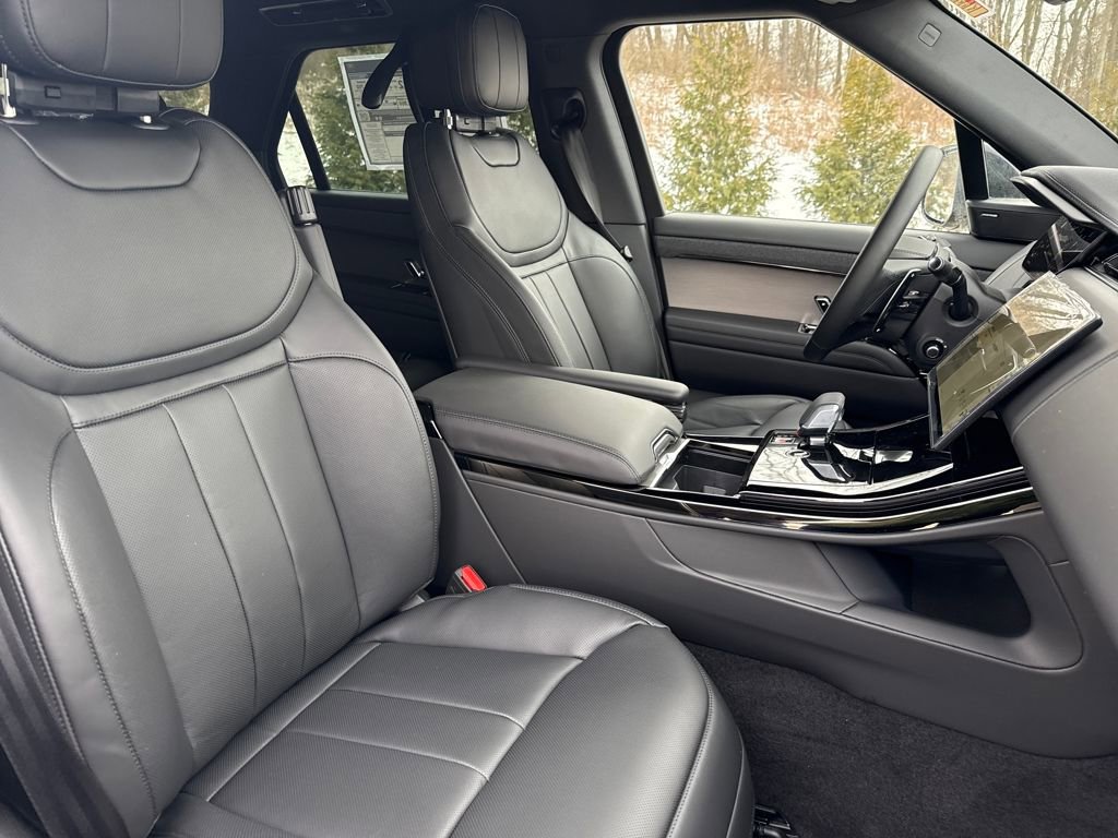New 2026 Land Rover Range Rover Sport SE image 16