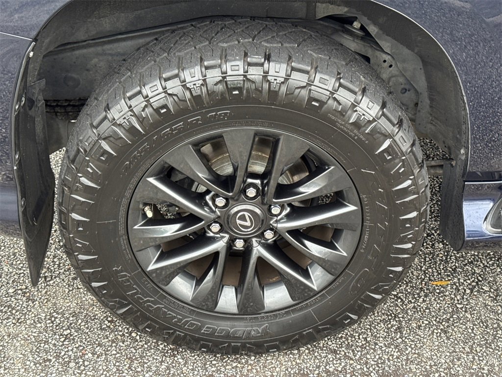 Used 2021 Lexus GX 460 Premium image 17