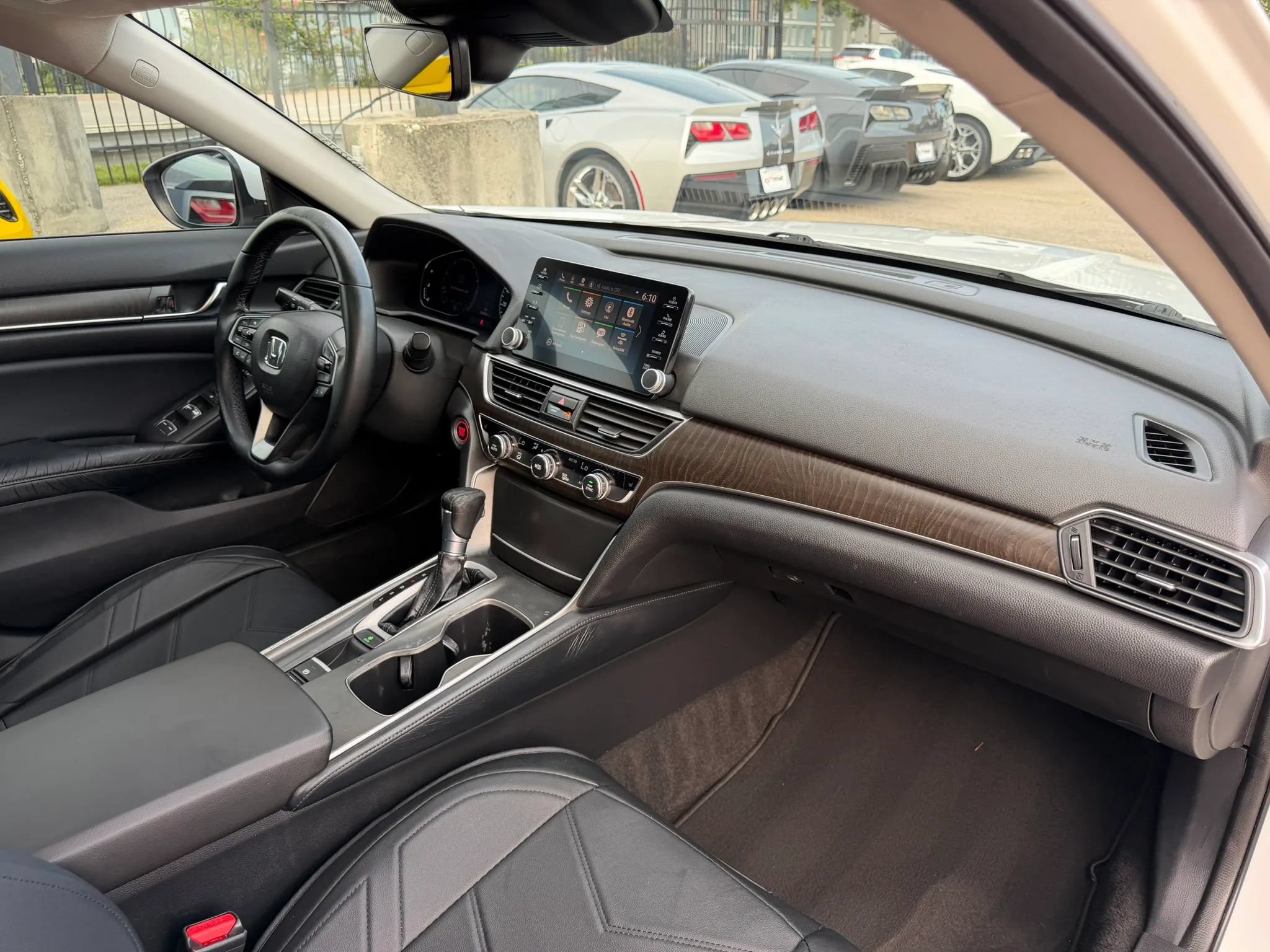 Used 2018 Honda Accord EX-L image 22