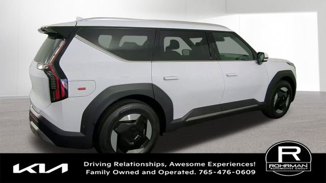 New 2026 Kia EV9 Wind image 10