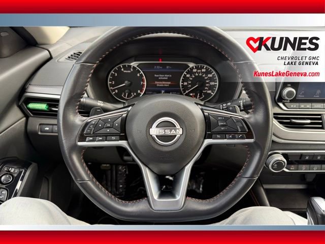 Used 2024 Nissan Altima 2.5 SR FWD image 34