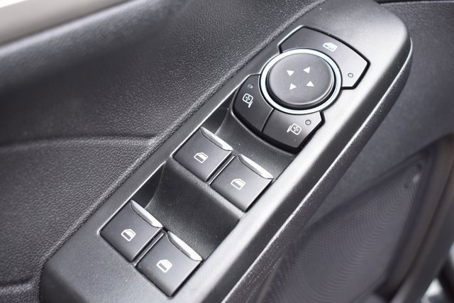 Used 2022 Ford Escape SE w/ Cold Weather Package image 15