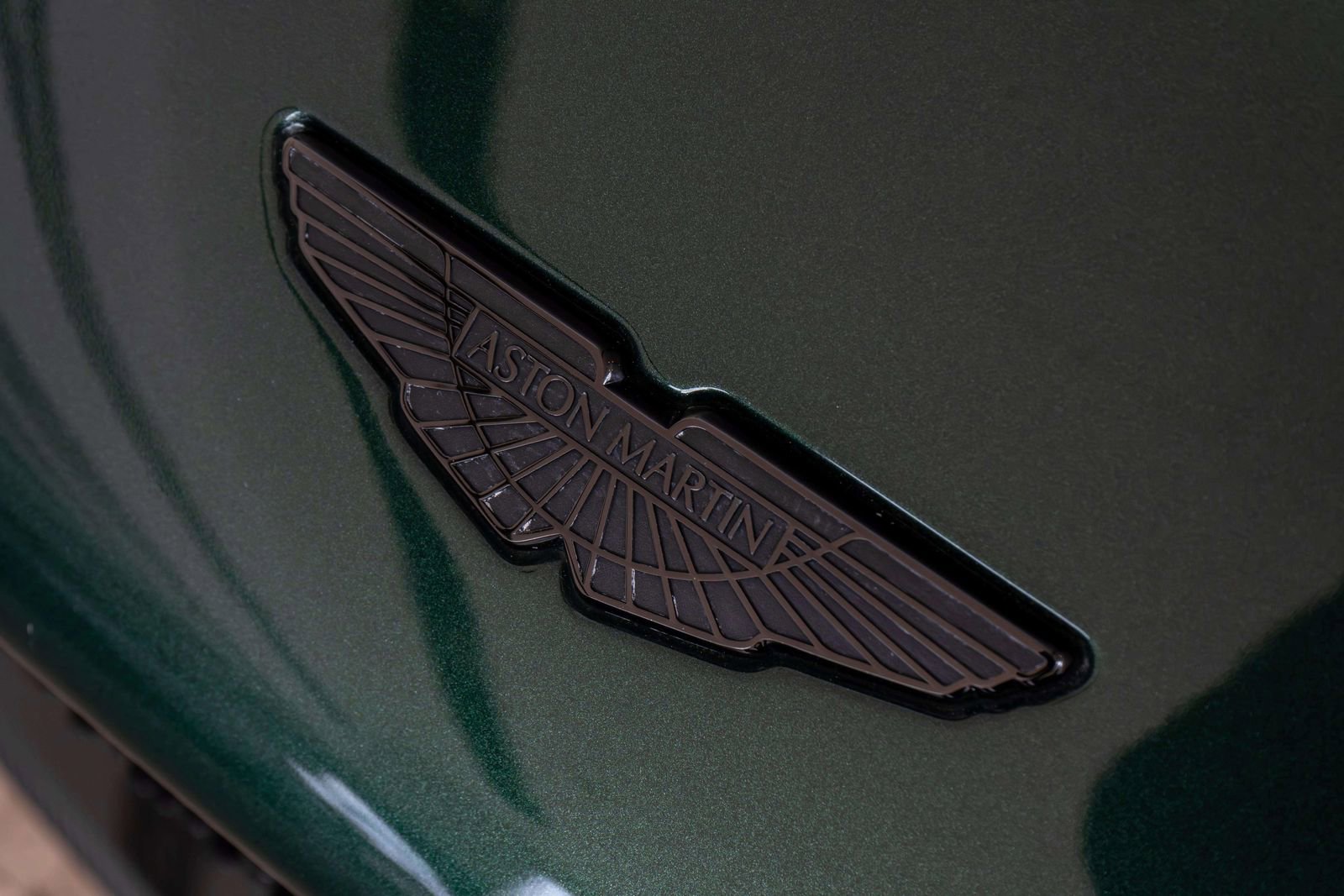 Used 2021 Aston Martin DBS Superleggera Volante image 61