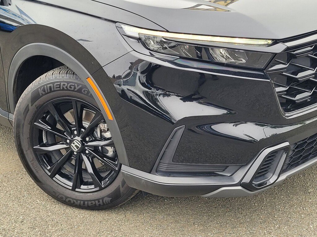 Certified 2025 Honda CR-V Sport image 2