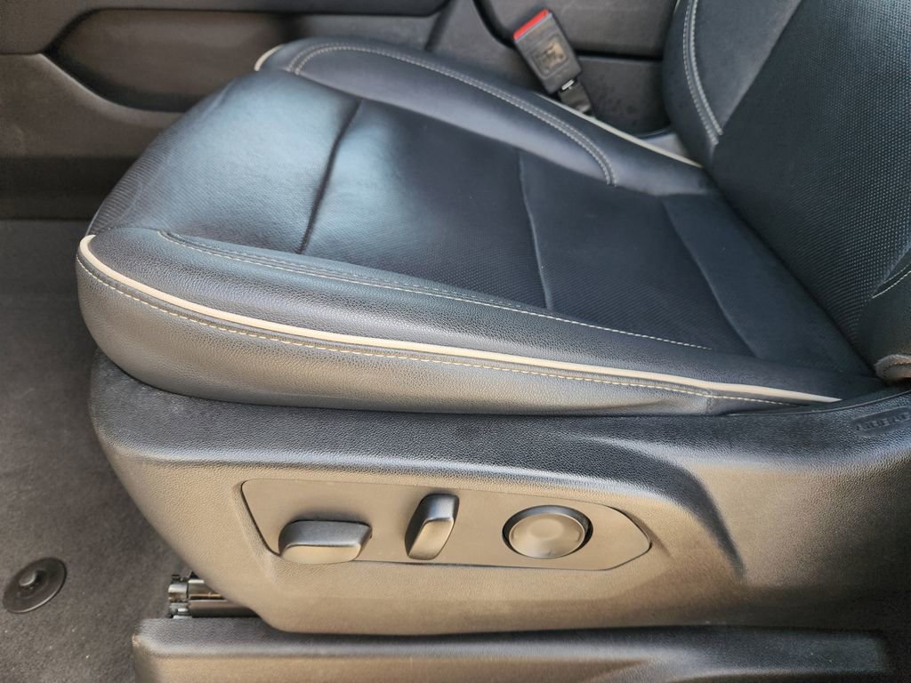 Used 2024 Chevrolet Tahoe Premier image 31