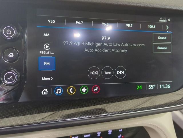 Used 2023 Buick Envision Preferred image 13