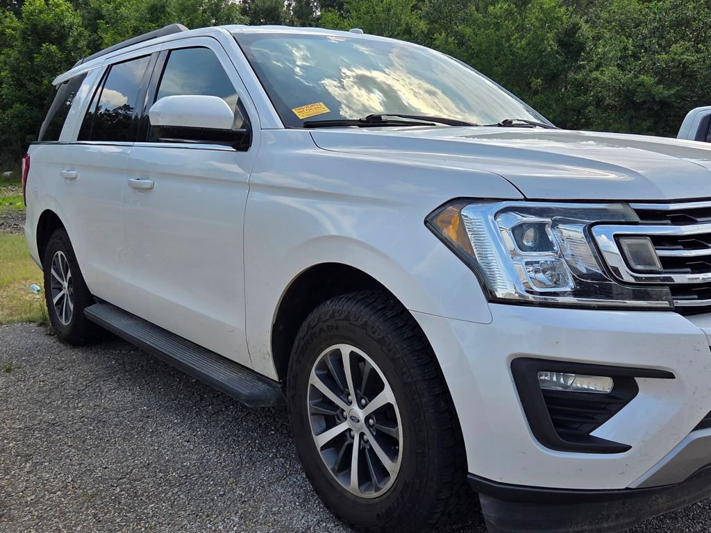 Used 2018 Ford Expedition XLT RWD image 12