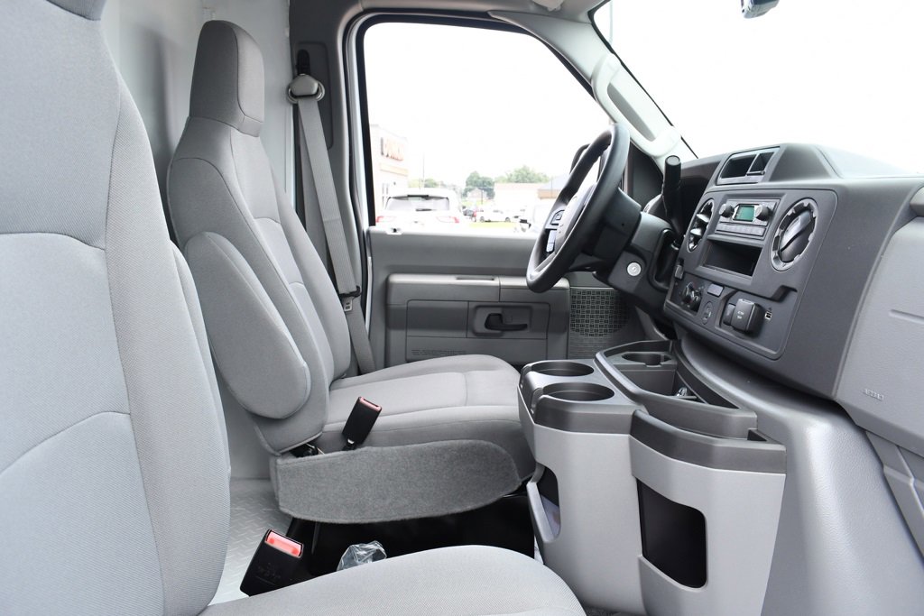 New 2026 Ford E-350 and Econoline 350 Super Duty w/ Power Equipment Group image 10