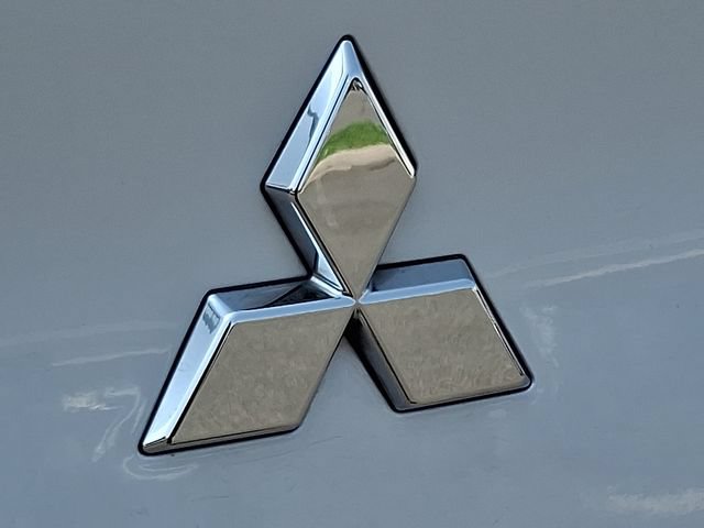 Used 2022 Mitsubishi Outlander ES AWD/4WD image 28