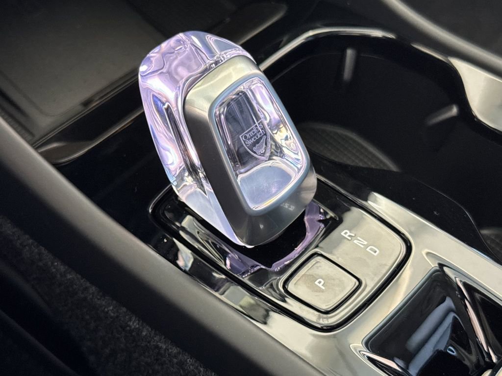 New 2026 Volvo XC40 B5 Plus w/ Climate Package image 21