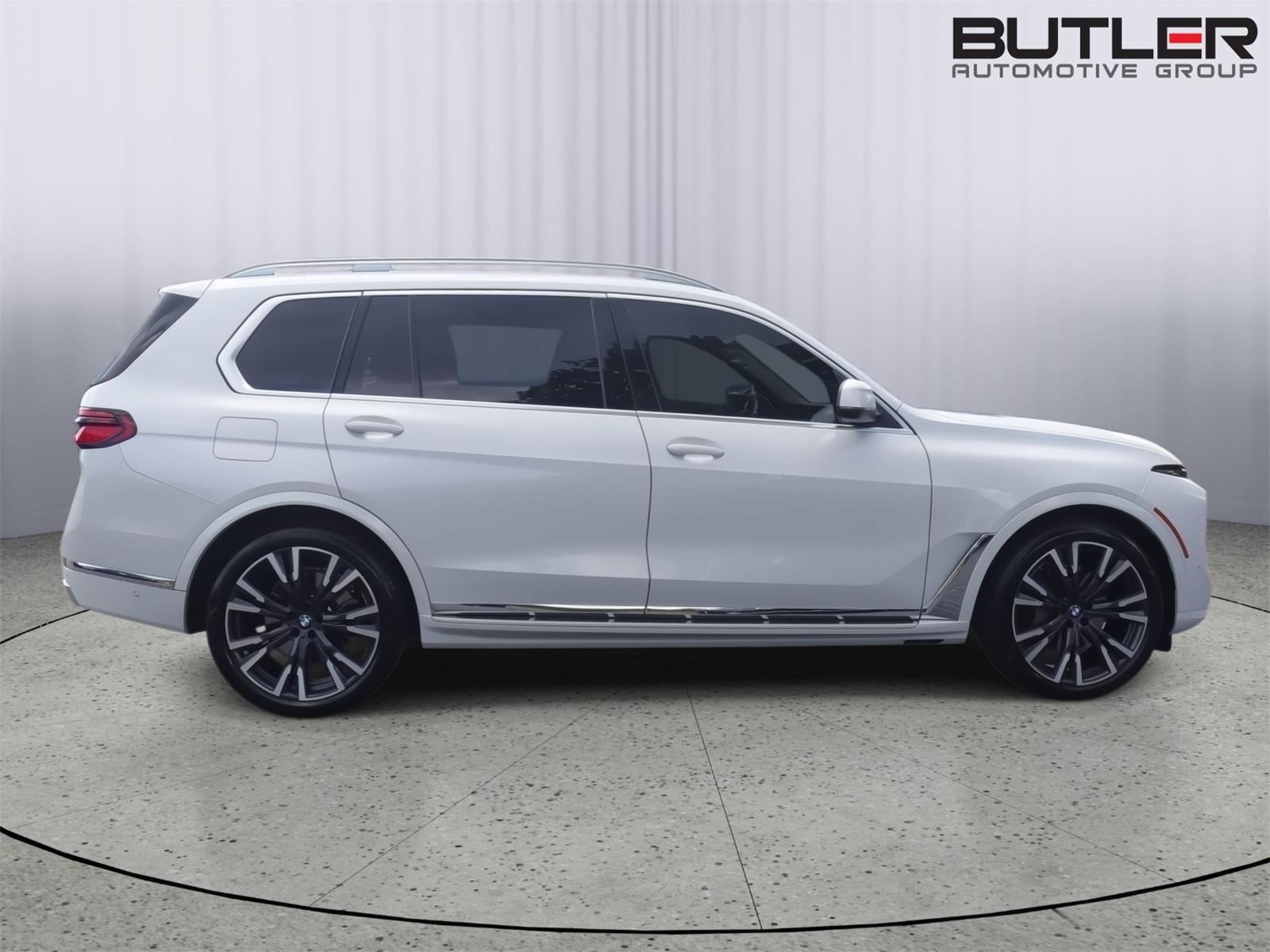 Used 2025 BMW X7 xDrive40i AWD/4WD image 7