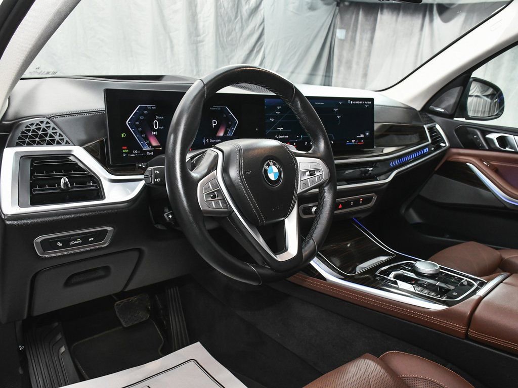 Used 2026 BMW X7 xDrive40i image 17