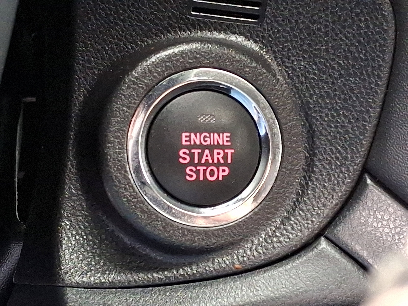 Certified 2025 Subaru Outback Premium image 25