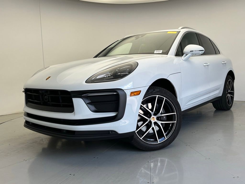 Certified 2023 Porsche Macan AWD/4WD video 1